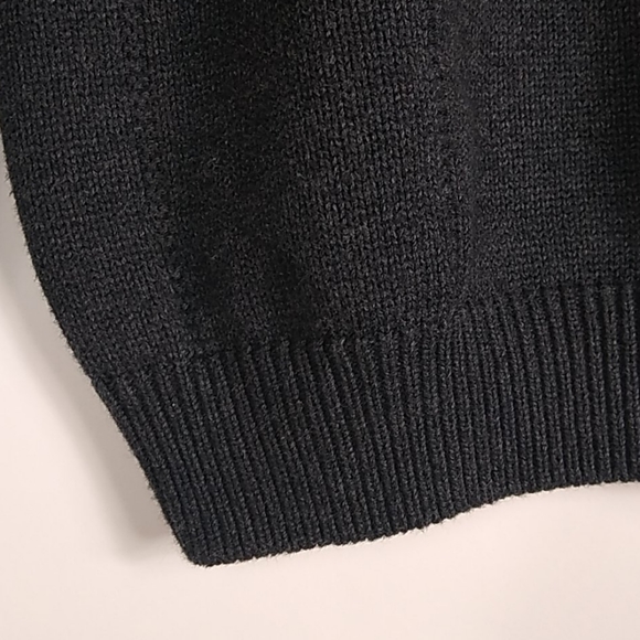 IZOD Men's Cotton Crew Neck Pullover Sweater - Picture 2 of 8